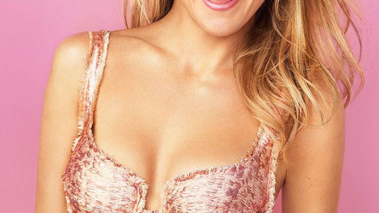 Kate Hudson Replaced Her Bras With a Genius $10 Accessory She